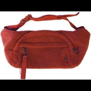 Lululemon BN On the Beat Belt Bag Fanny Magma